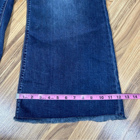 Laurie Felt Rose Petal Denim Relaxed Flare Jeans New Size 28 WP Blue Plus Size - Picture 5 of 8